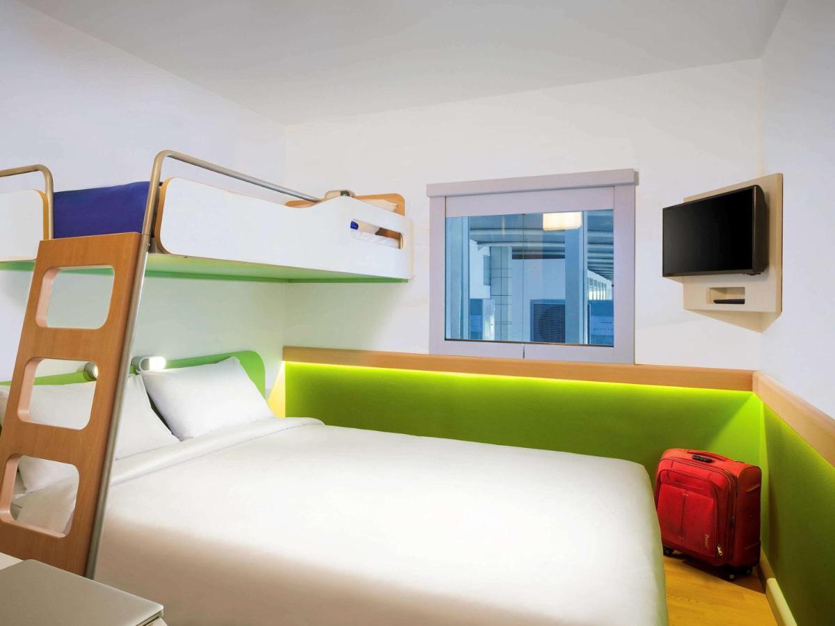 Cordia Hotel Makassar Airport Manda Екстер'єр фото